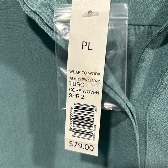 The Limited Woman’s Long Sleeve Size PL Turquoise - Picture 4 of 8